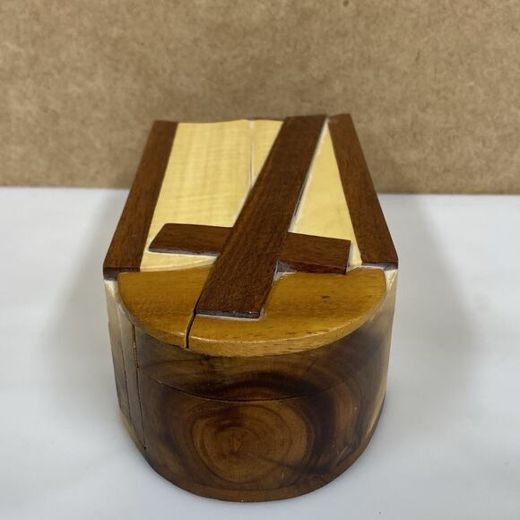 Carver Dan's Cross Bible Church Handcrafted Puzzle Gift Keepsake Box Religious - Picture 3 of 12